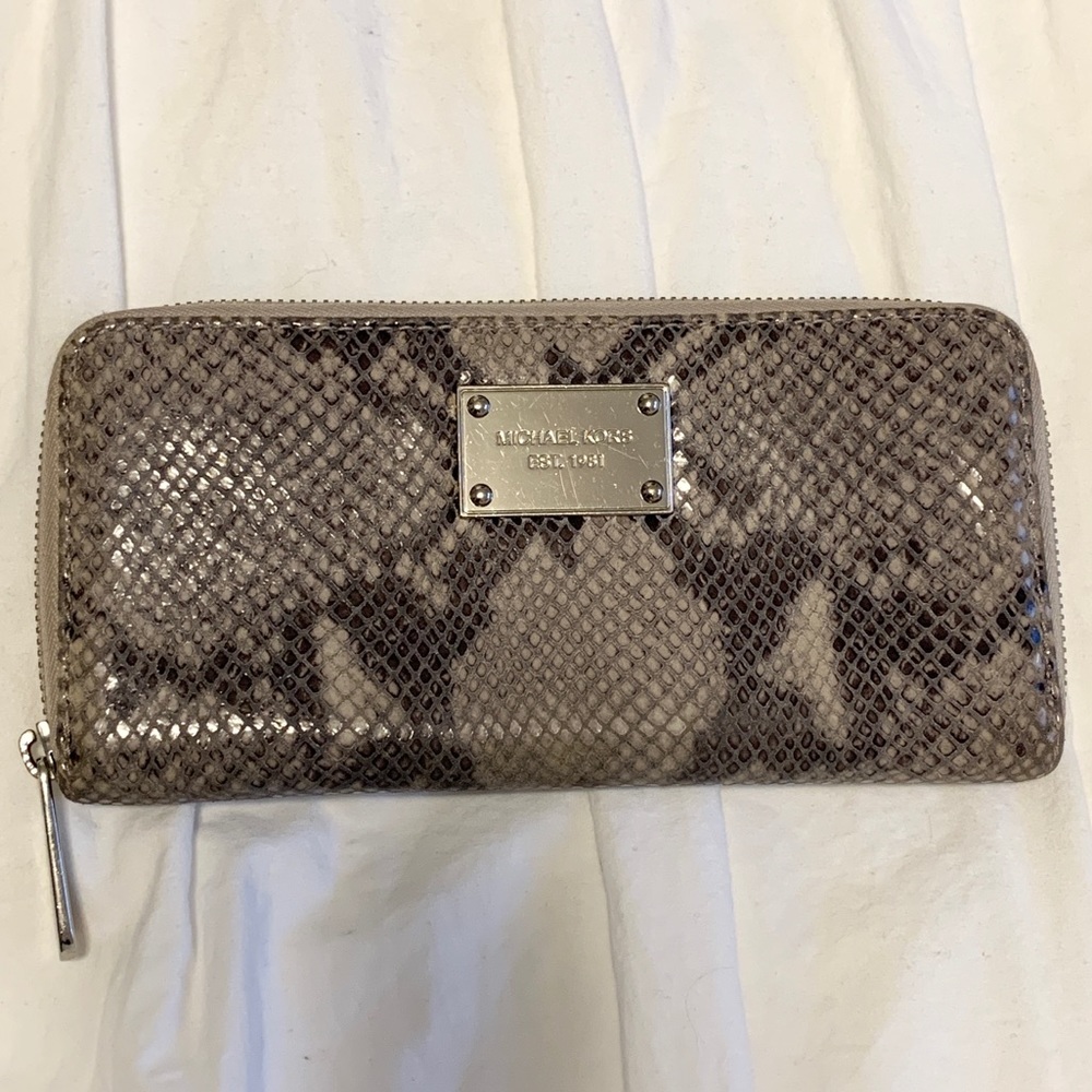 MICHAEL KORS Snakeskin Wallet